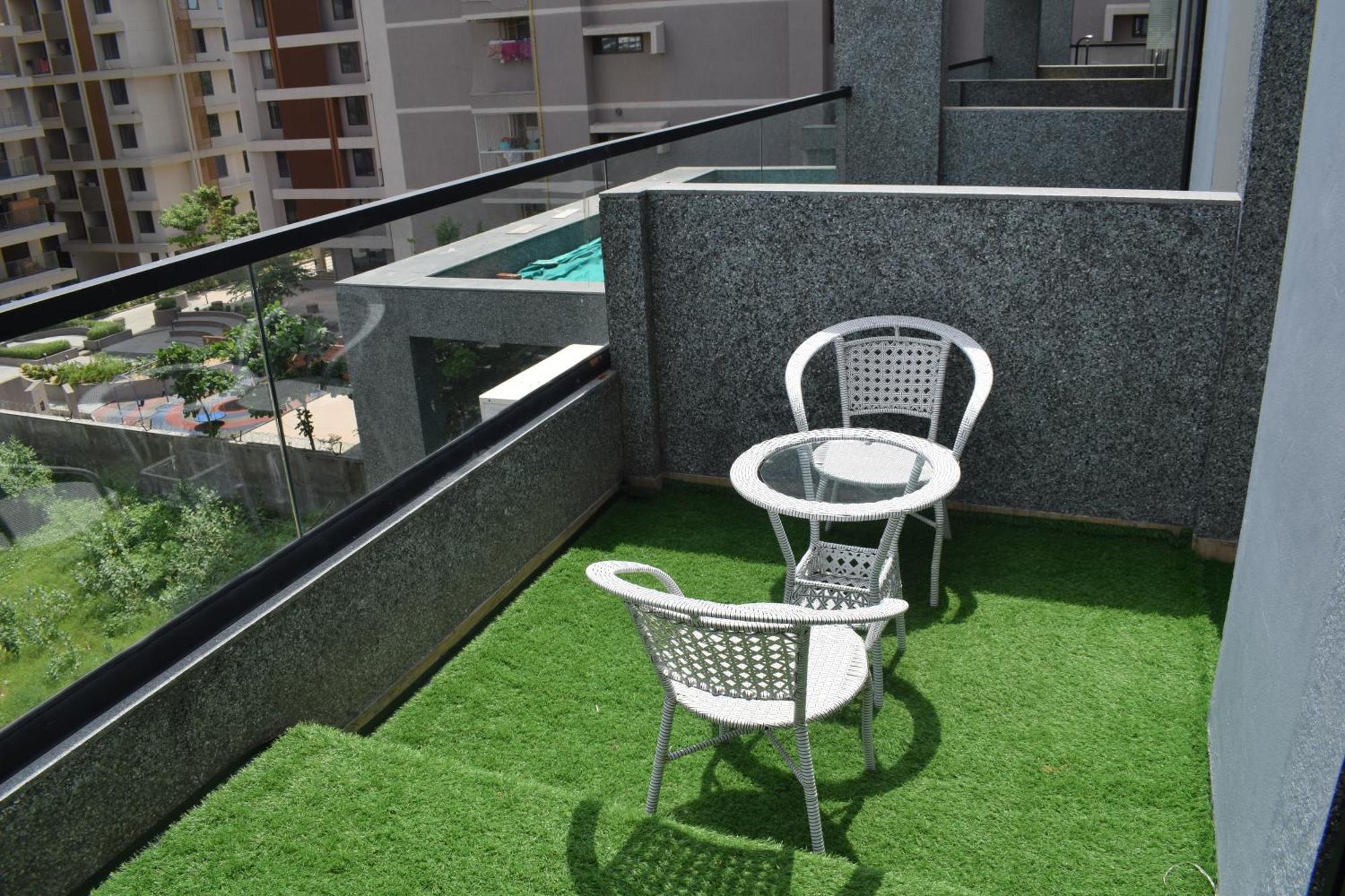 Hotel Royal Square Gandhinagar Zewnętrze zdjęcie